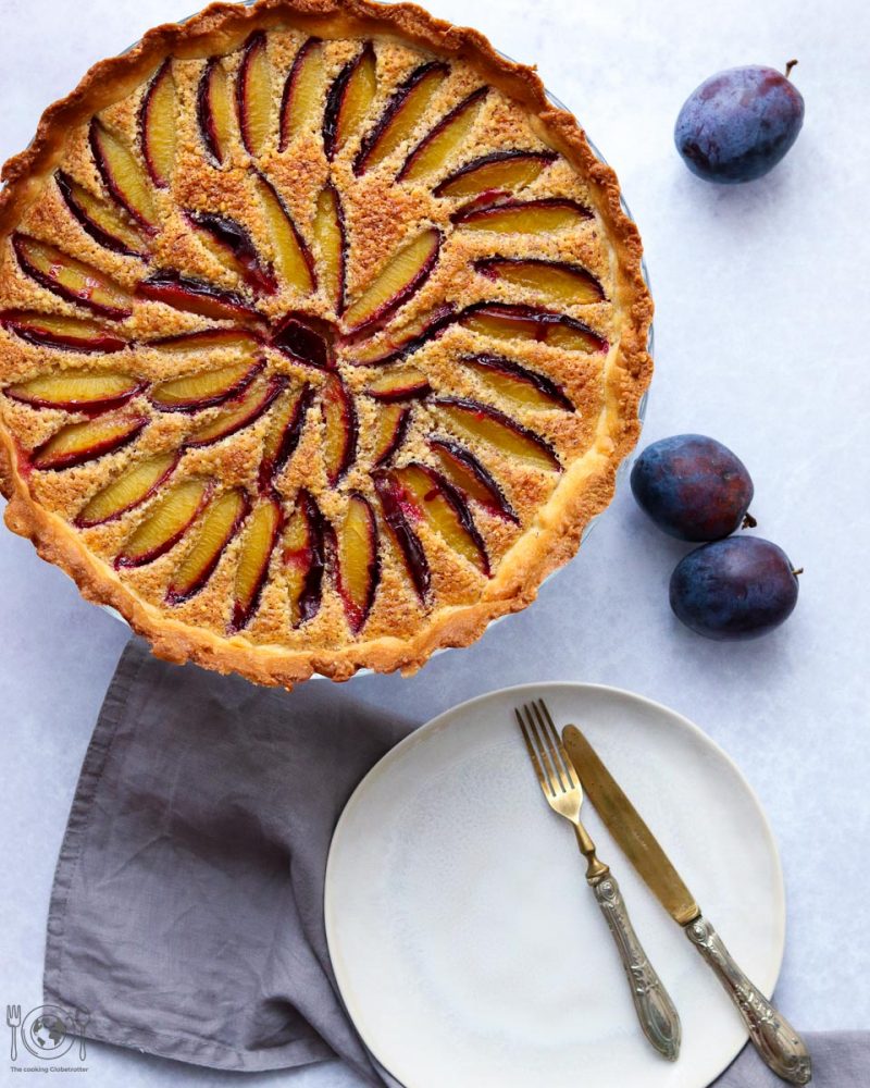 Pflaumentarte mit Mandel-Mürbeteig Rezept von The cooking Globetrotter